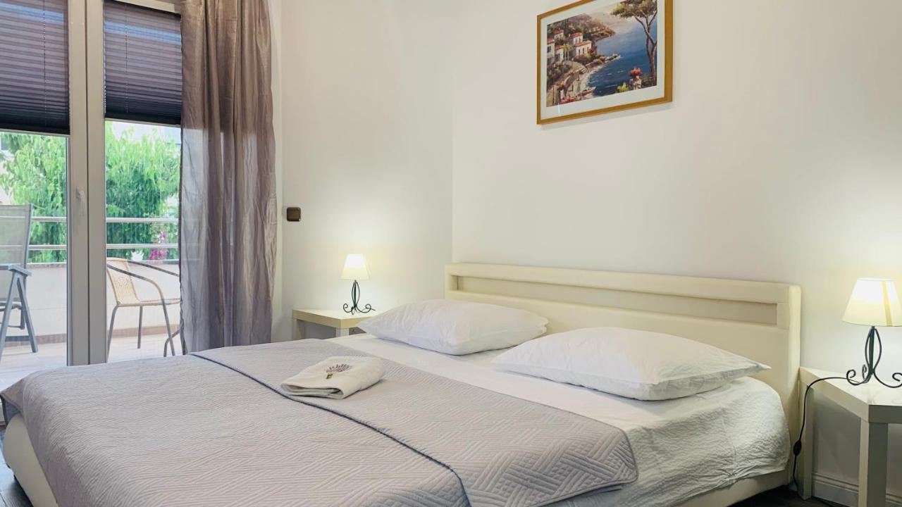Villa Andrijana - Exclusively Yours - Family Getaway With Private Pool Kaštela Zewnętrze zdjęcie