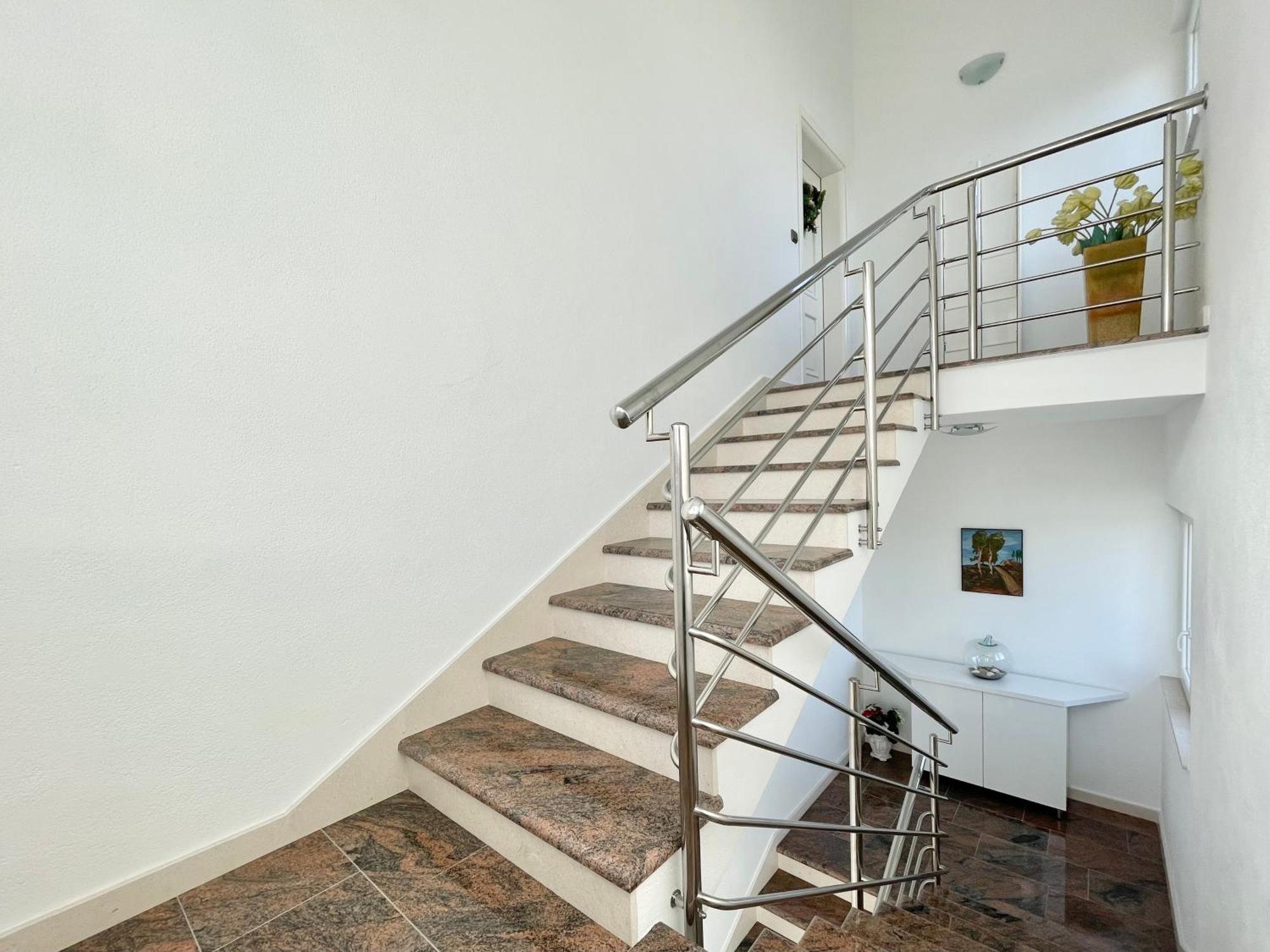 Villa Andrijana - Exclusively Yours - Family Getaway With Private Pool Kaštela Zewnętrze zdjęcie